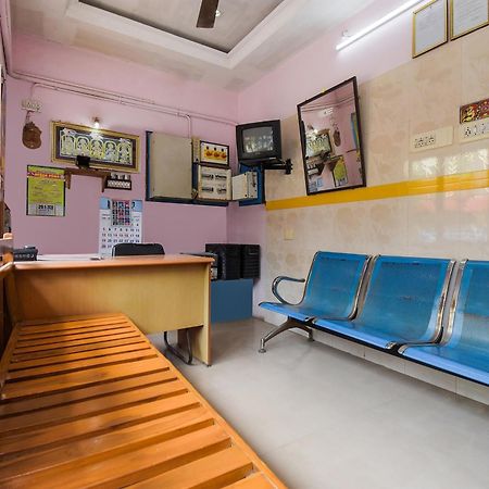 Hotel O K.S.Lodge Tribhuvanam Ngoại thất bức ảnh