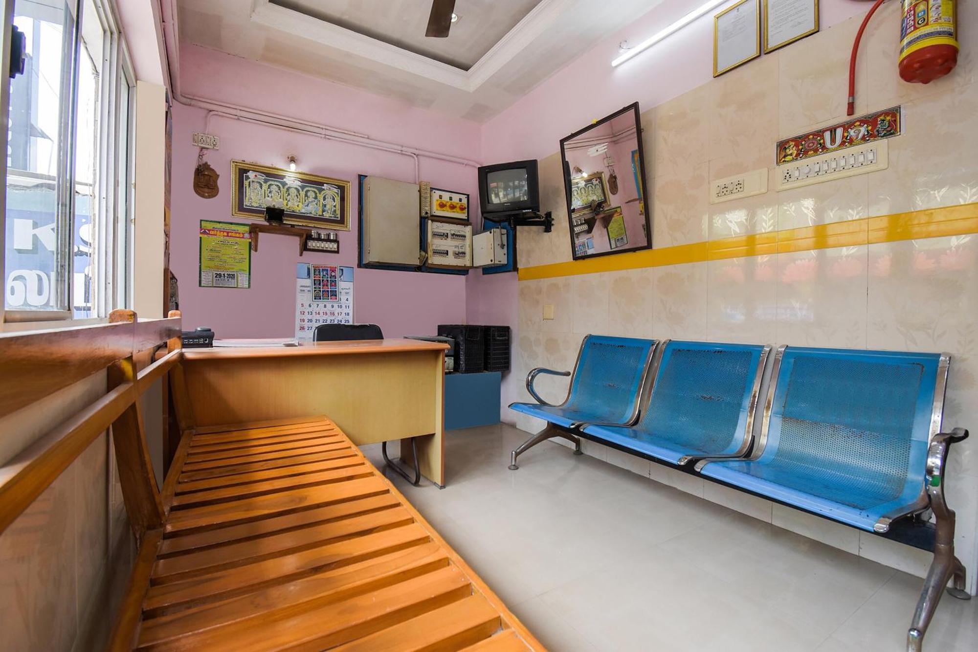 Hotel O K.S.Lodge Tribhuvanam Ngoại thất bức ảnh